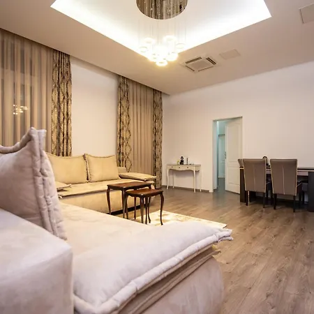 Main Street Apartment *